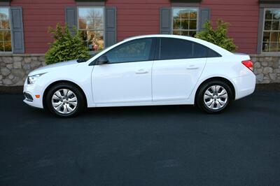 2016 Chevrolet Cruze Limited LS Auto   - Photo 4 - Strasburg, PA 17579