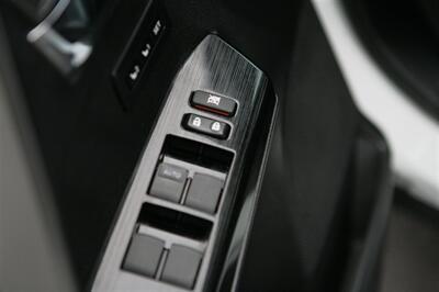 2017 Toyota RAV4 Limited - Photo 9 - Strasburg, PA 17579