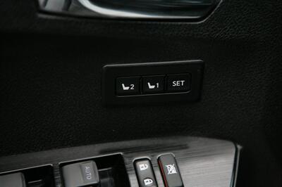 2017 Toyota RAV4 Limited - Photo 10 - Strasburg, PA 17579