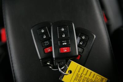 2017 Toyota RAV4 Limited - Photo 25 - Strasburg, PA 17579