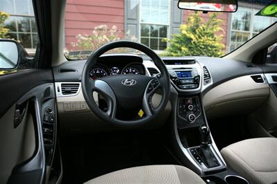 2016 Hyundai ELANTRA SE   - Photo 10 - Strasburg, PA 17579