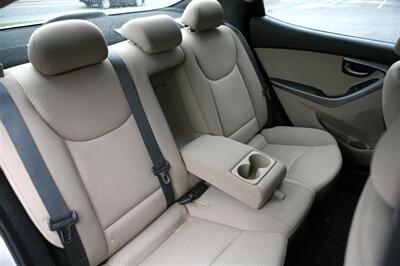 2016 Hyundai ELANTRA SE   - Photo 13 - Strasburg, PA 17579