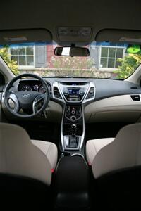 2016 Hyundai ELANTRA SE   - Photo 15 - Strasburg, PA 17579