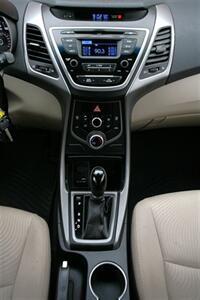2016 Hyundai ELANTRA SE   - Photo 17 - Strasburg, PA 17579