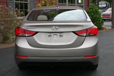 2016 Hyundai ELANTRA SE   - Photo 6 - Strasburg, PA 17579