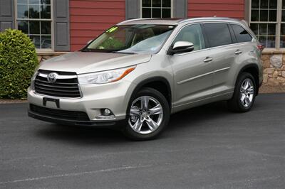 2014 Toyota Highlander Limited Platinum AWD  S