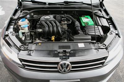 2015 Volkswagen Jetta S-tech - Photo 7 - Strasburg, PA 17579