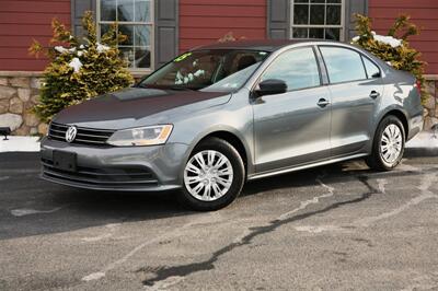 2015 Volkswagen Jetta S-tech - Photo 1 - Strasburg, PA 17579