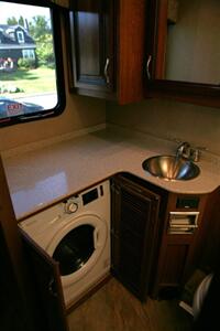 2017 HOLIDAY RAMBLER VACATIONER 36H - Photo 48 - Strasburg, PA 17579