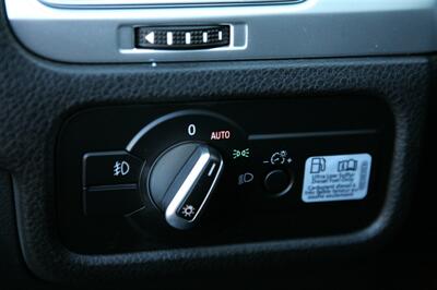 2016 Volkswagen Touareg TDI Lux AWD   - Photo 14 - Strasburg, PA 17579