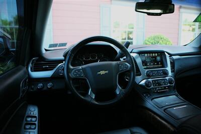 2015 Chevrolet Suburban LTZ 4X4 - Photo 16 - Strasburg, PA 17579