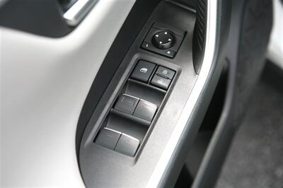 2021 Toyota RAV4 Hybrid Limited AWD   - Photo 9 - Strasburg, PA 17579
