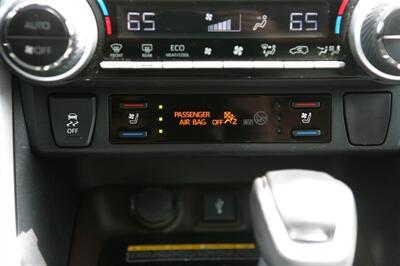 2021 Toyota RAV4 Hybrid Limited AWD   - Photo 26 - Strasburg, PA 17579
