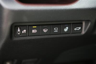2021 Toyota RAV4 Hybrid Limited AWD   - Photo 12 - Strasburg, PA 17579