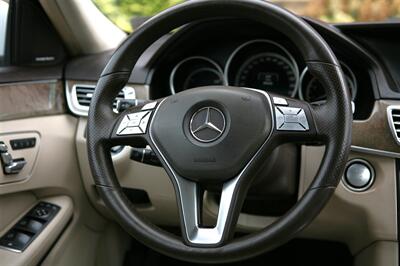 2016 Mercedes-Benz E 350 4MATIC   - Photo 18 - Strasburg, PA 17579