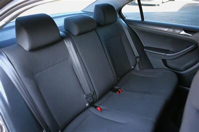 2016 Volkswagen Jetta 1.4T S w/Technology   - Photo 14 - Strasburg, PA 17579