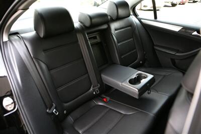 2017 Volkswagen Jetta 1.4T SE 5-Speed Manual - Photo 14 - Strasburg, PA 17579