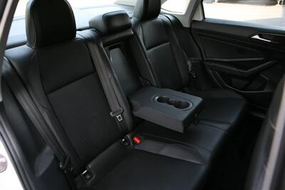 2019 Volkswagen Jetta SE   - Photo 14 - Strasburg, PA 17579