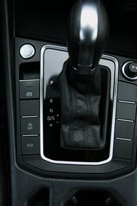 2019 Volkswagen Jetta SE   - Photo 21 - Strasburg, PA 17579