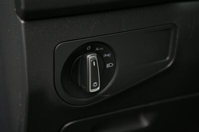 2019 Volkswagen Tiguan SE 4Motion   - Photo 11 - Strasburg, PA 17579