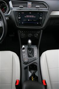 2019 Volkswagen Tiguan SE 4Motion   - Photo 20 - Strasburg, PA 17579