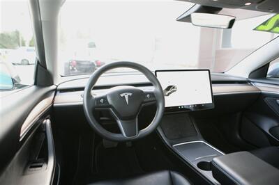 2022 Tesla Model 3 Long Range AWD   - Photo 11 - Strasburg, PA 17579