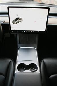 2022 Tesla Model 3 Long Range AWD   - Photo 19 - Strasburg, PA 17579