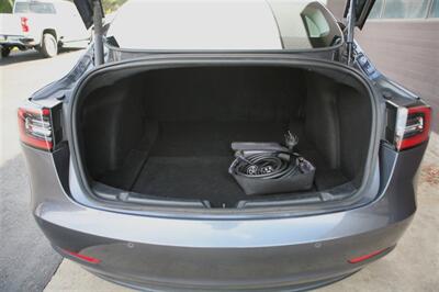 2022 Tesla Model 3 Long Range AWD   - Photo 13 - Strasburg, PA 17579