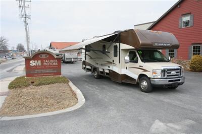 2015 Winnebago Minnie Winnie 27QP   - Photo 6 - Strasburg, PA 17579