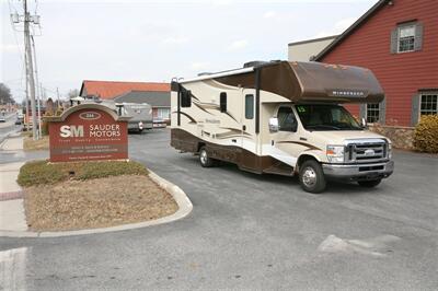 2015 Winnebago Minnie Winnie 27QP   - Photo 1 - Strasburg, PA 17579