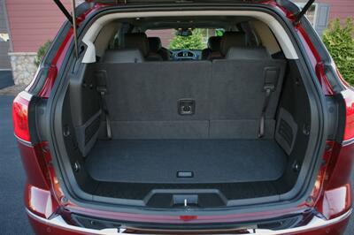 2016 Buick Enclave Leather AWD   - Photo 16 - Strasburg, PA 17579