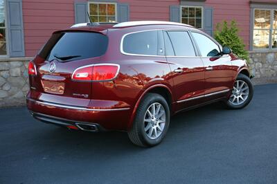 2016 Buick Enclave Leather AWD   - Photo 5 - Strasburg, PA 17579