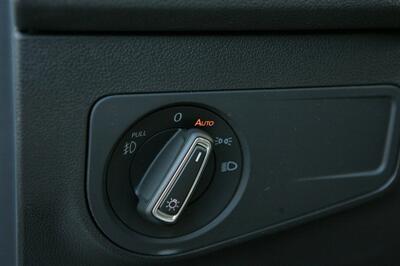 2019 Volkswagen Tiguan SEL Premium 4Motion   - Photo 12 - Strasburg, PA 17579