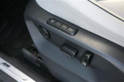 2019 Volkswagen Tiguan SEL Premium 4Motion   - Photo 11 - Strasburg, PA 17579