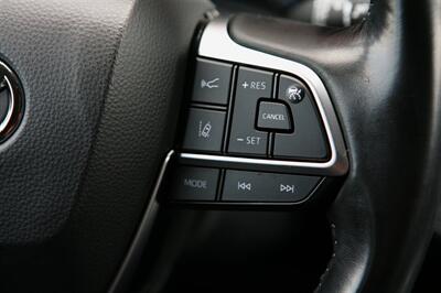 2021 Toyota Highlander Hybrid XLE AWD   - Photo 22 - Strasburg, PA 17579