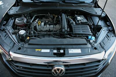 2019 Volkswagen Jetta R-Line   - Photo 7 - Strasburg, PA 17579