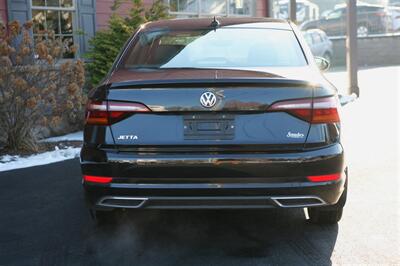 2019 Volkswagen Jetta R-Line   - Photo 6 - Strasburg, PA 17579