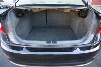 2019 Volkswagen Jetta R-Line   - Photo 13 - Strasburg, PA 17579