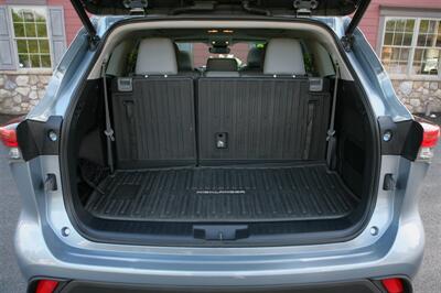2020 Toyota Highlander XLE - Photo 15 - Strasburg, PA 17579