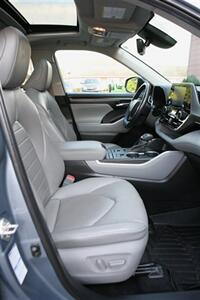2020 Toyota Highlander XLE - Photo 19 - Strasburg, PA 17579