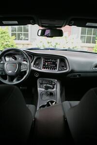 2018 Dodge Challenger R/T   - Photo 17 - Strasburg, PA 17579