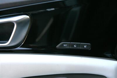 2022 Kia Carnival SX   - Photo 10 - Strasburg, PA 17579