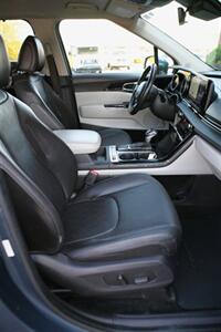 2022 Kia Carnival SX   - Photo 21 - Strasburg, PA 17579