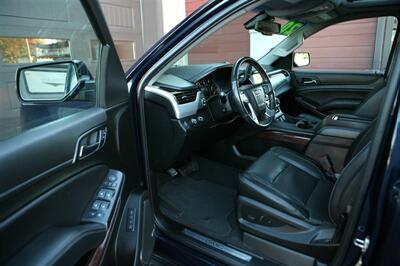 2020 GMC Yukon XL SLT 4X4 - Photo 8 - Strasburg, PA 17579