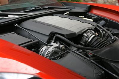 2016 Chevrolet Corvette Stingray 2LT   - Photo 15 - Strasburg, PA 17579