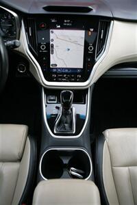 2022 Subaru Outback Limited   - Photo 23 - Strasburg, PA 17579