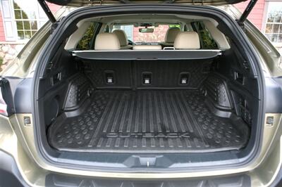 2022 Subaru Outback Limited   - Photo 16 - Strasburg, PA 17579