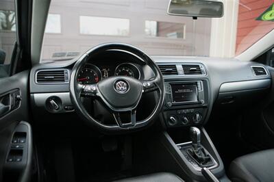 2018 Volkswagen Jetta 1.4T SE   - Photo 15 - Strasburg, PA 17579