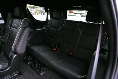 2023 Cadillac Escalade Sport 4X4   - Photo 17 - Strasburg, PA 17579