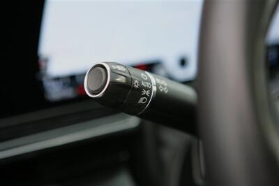 2023 Cadillac Escalade Sport 4X4   - Photo 14 - Strasburg, PA 17579